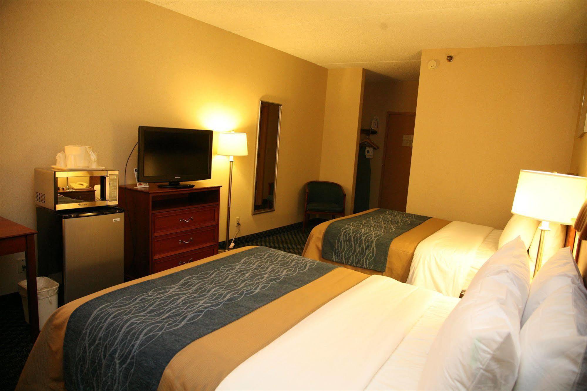 Hammock Hotel Rochester Niagara Falls Екстериор снимка