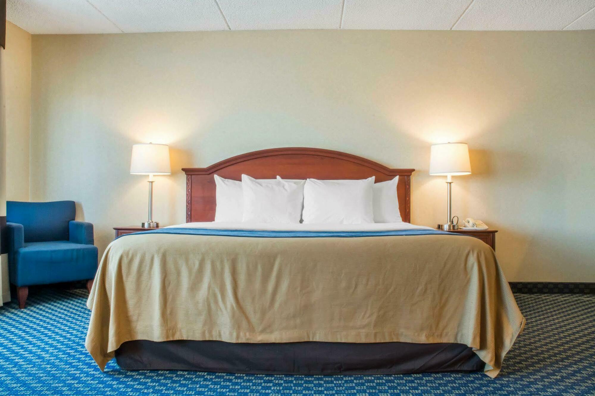 Hammock Hotel Rochester Niagara Falls Екстериор снимка